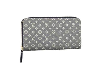 Louis Vuitton Wallets - M63010